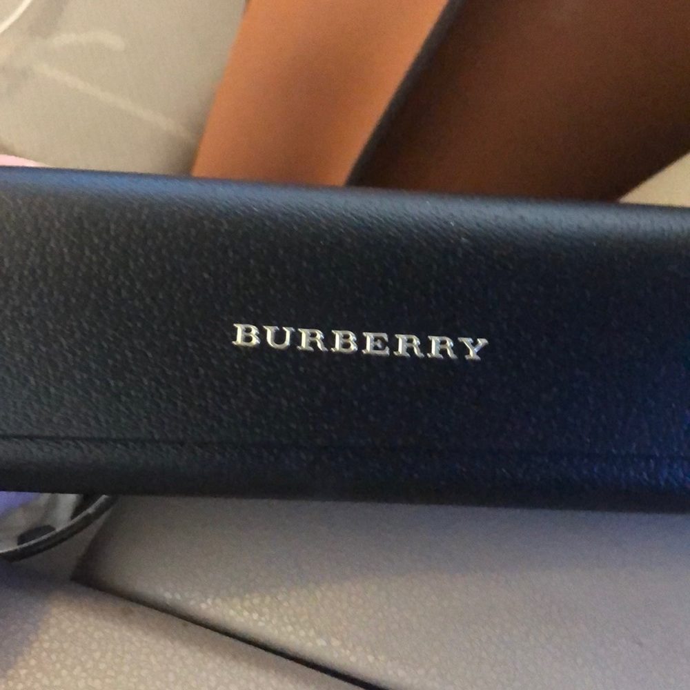 Burberry sunglasses case